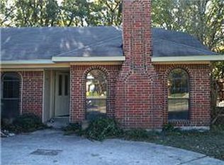 5226 Hollow Bend Ln, Garland, TX 75043