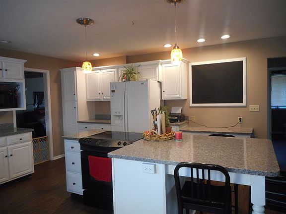 2nd image of 4709 W Bayswater Dr