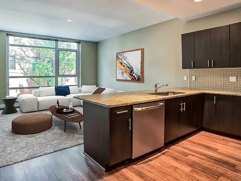 Modern finishes throughout