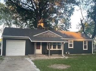 11807 Lawndale Ave, Kansas City, MO 64137
