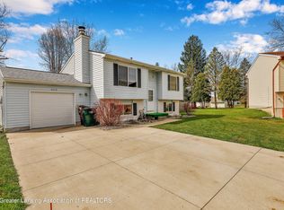 2019 Bradwell Ct, Lansing, MI 48911