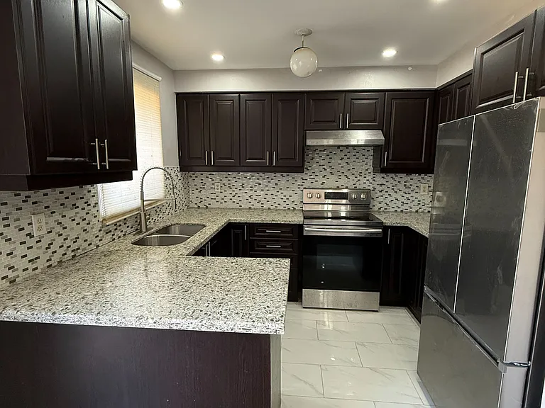 20 Ridge Valley Ct — Photo 10