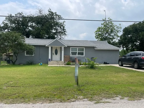 236 Golden Beach Dr, Buchanan Dam, TX 78609