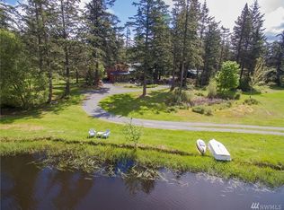 12 Van Cromphant Ln, Eastsound, WA 98245