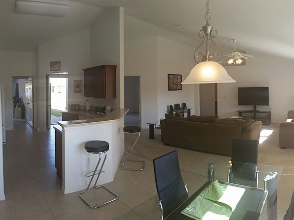3rd image of 43 Mariner Ln