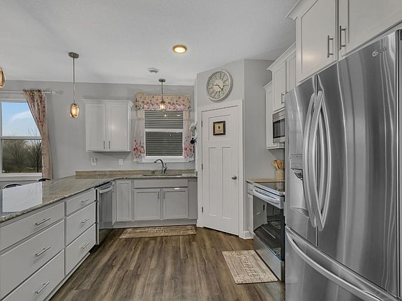 5th image of 11550 36th Ave SE