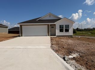 801 W Meason Ave, Nixa, MO 65714