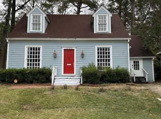 1220 Linden Pl, Jackson, MS 39202