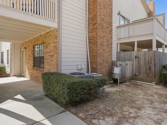 2nd image of 16949 Castleton Farms Rd #44