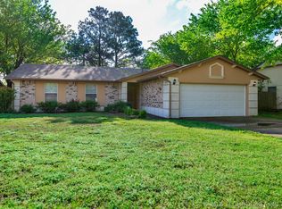 4905 S Ironwood Ave, Broken Arrow, OK 74011
