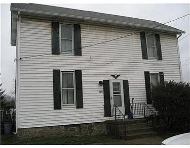 208 W Grant St photo 1