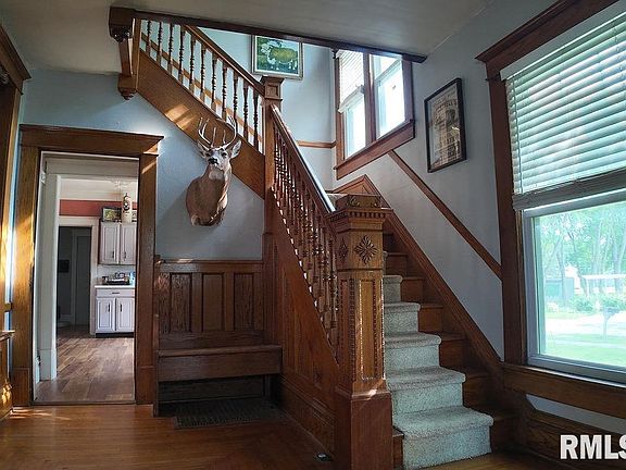 5th image of 540 E Main St