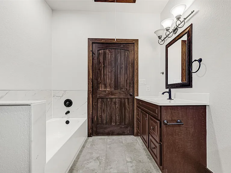 29529A Turnbury Village Dr — Photo 15