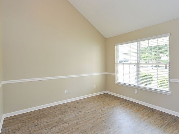 3rd image of 4318 Persian Ct