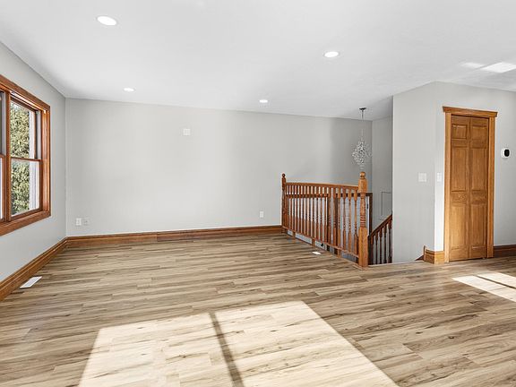 2nd image of 3845 Hale Ave N