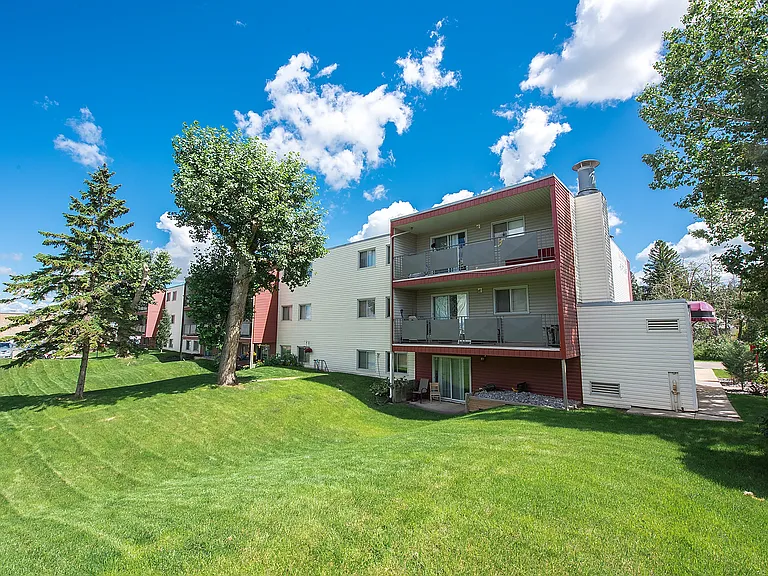 7180 A Parke Ave — Photo 21