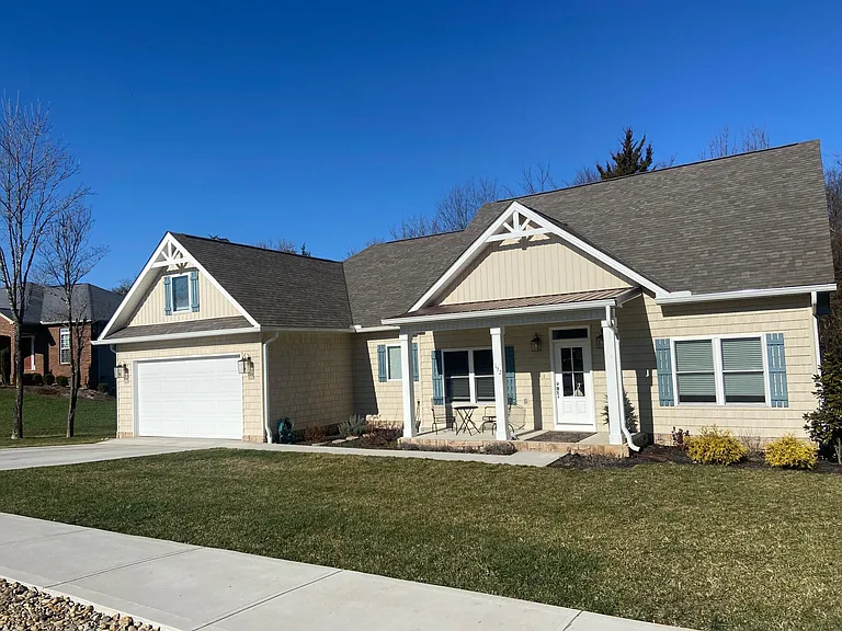 152 Gado Way — Photo 2