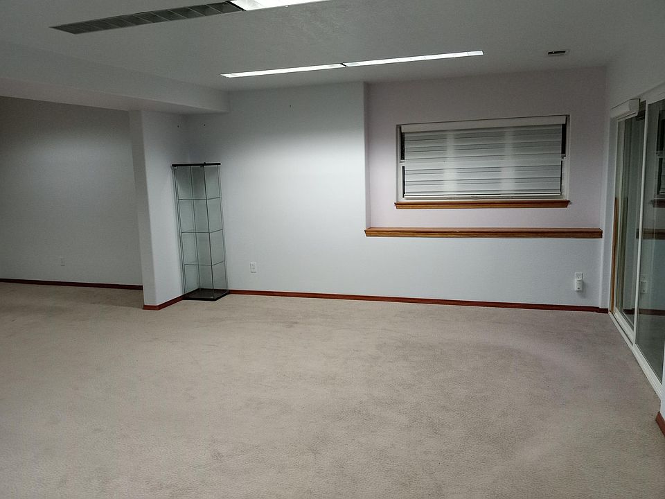 1st image of 4717 Riverview Ave