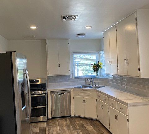 4th image of 5255 Don Pio Dr