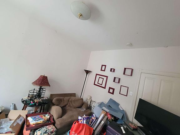 2nd image of 4224 Pine St Floor 3