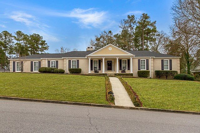 1st image of 3542 Interlachen Dr