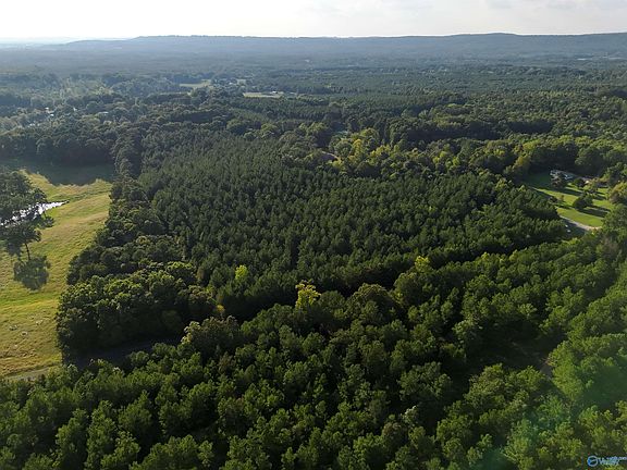 2nd image of Rolling Hills Rd