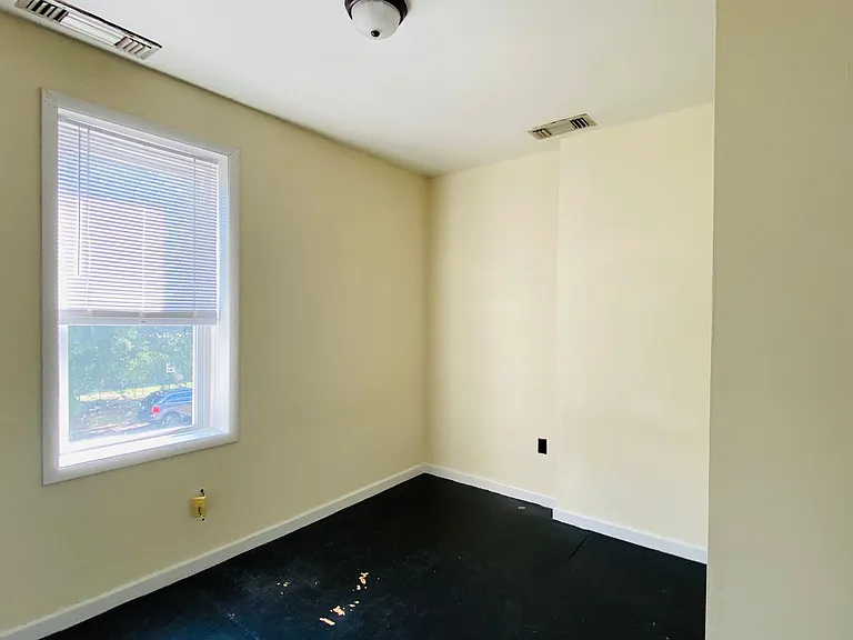 1529 W. Cary St. — Photo 14