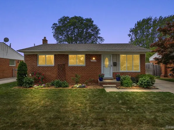 27829 Osmun St, Madison Heights, MI 48071