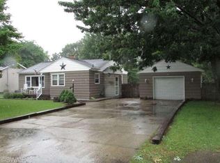 3915 Taylor St, Muskegon, MI 49444