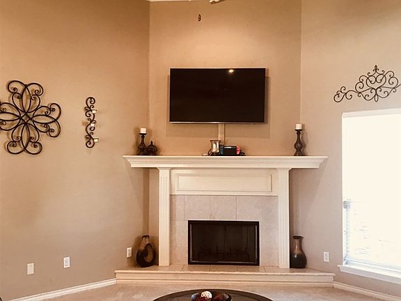 4th image of 1209 Casandra Dr