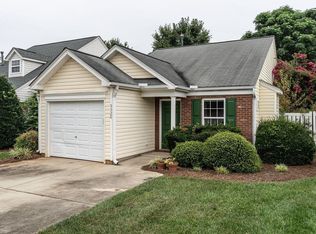 5320 Roan Mountain Pl, Raleigh, NC 27613