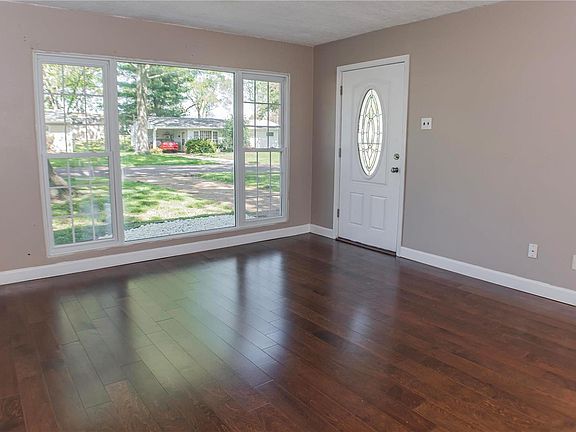 4th image of 4428 Saint William Ct