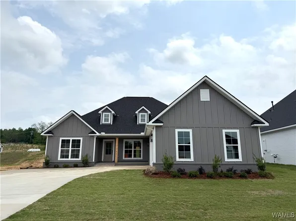 13949 Glen Park Ave, Northport, AL 35475