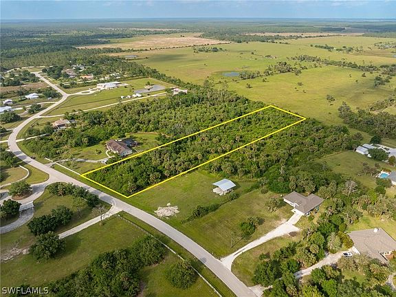 4th image of 18430 River Estates Ln
