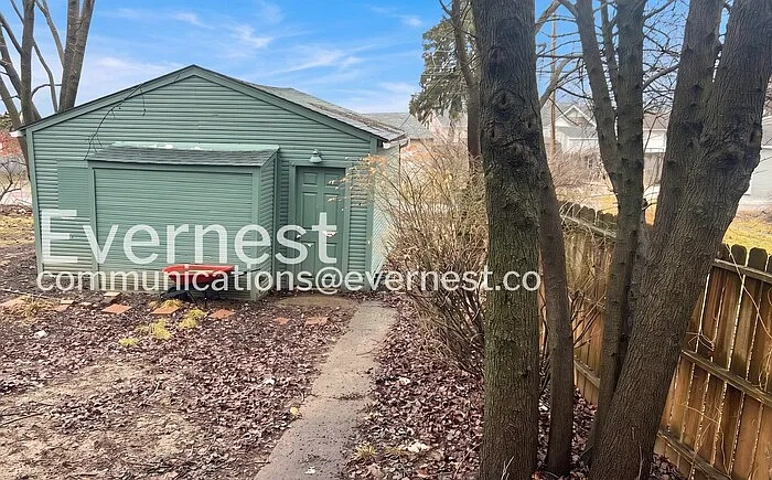 2730 Elliott Ave — Photo 26