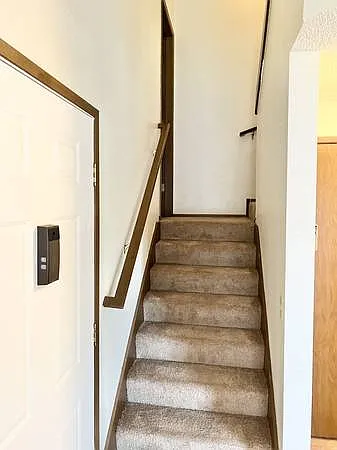 Westlakes Apartments — Photo 14