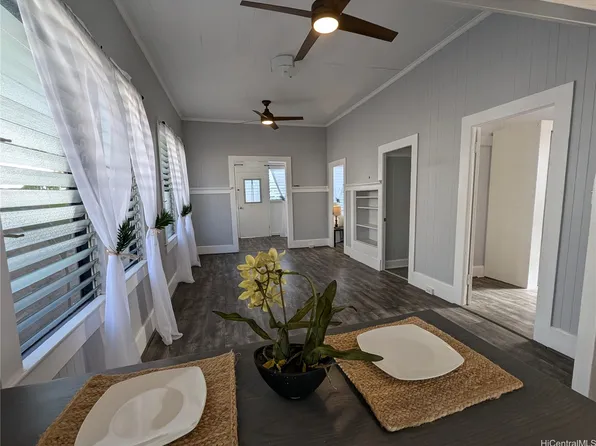 3853 Keanu St APT B, Honolulu, HI 96816