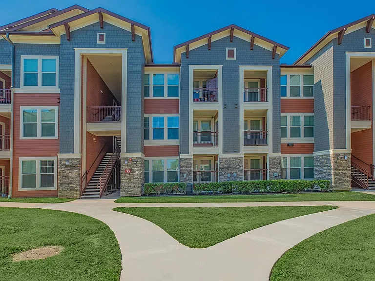 The Cardiff at Louetta Lakes — Photo 49