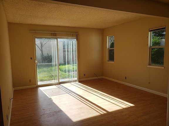 4th image of 5345 Sonoma Dr