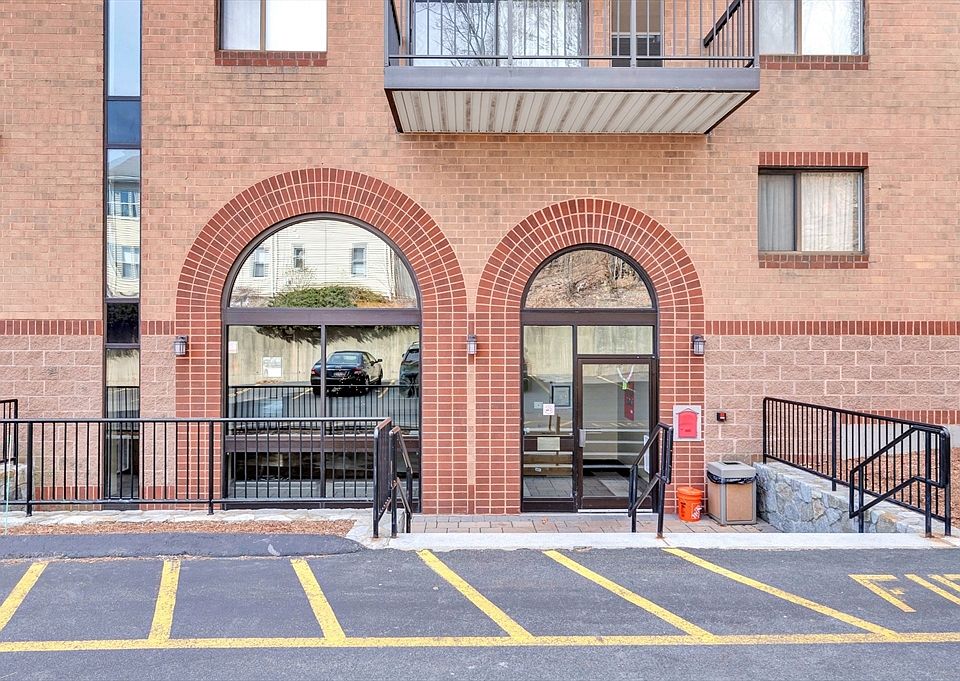 1st image of 500 Salem St APT 604