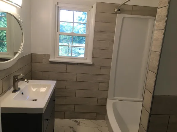 10114 Century Dr, Ellicott City, MD 21042