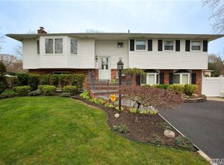 3 Karin Ct, East Northport, NY 11731