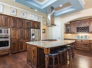 429 Chestnut Ln, Roanoke, TX 76262