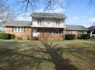 125 Greenway Ave, Union, SC 29379