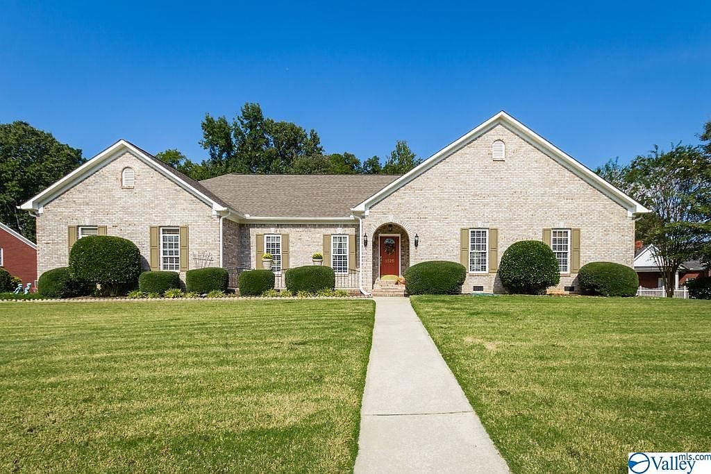 3525 Chula Vista Ridge Dr SW, Decatur, AL 35603 Zillow