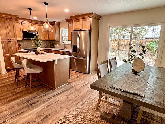 5th image of 226 Jasmine Rd