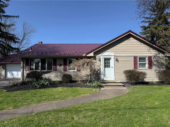 5360 W Ridge Rd, Spencerport, NY 14559