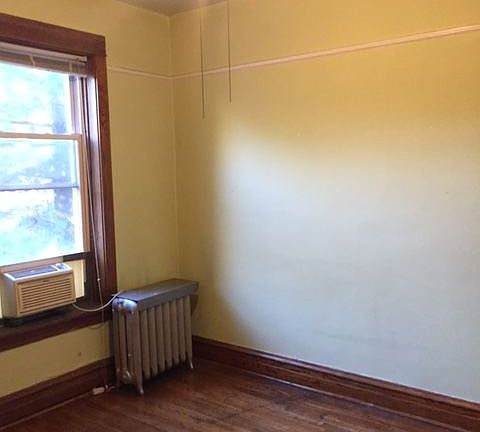 1236 W. Roscoe #2 Bedrm3