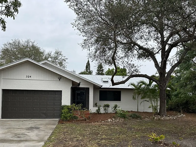 324 Sharwood Dr — Photo 30