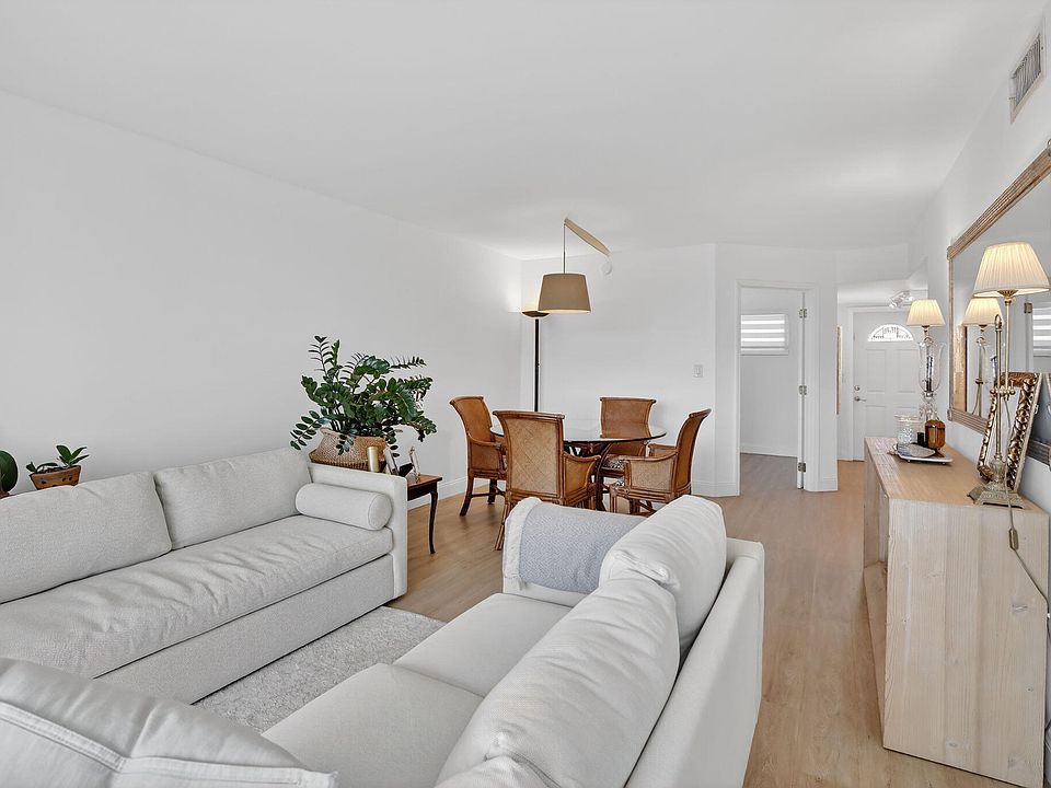 1st image of 9820 S Hollybrook Lake Dr APT 306